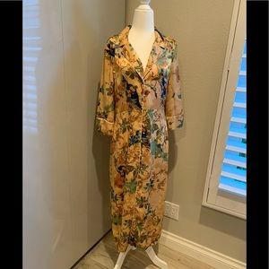 NWOT RARE ZARA PRINTED BUTTON UP DRESS SS18 M